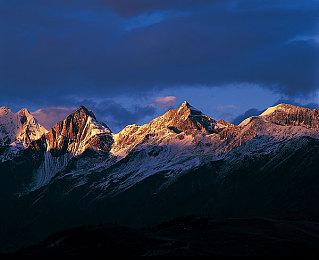 《CRUEL》登陆Steam 爽快第一人称FPS